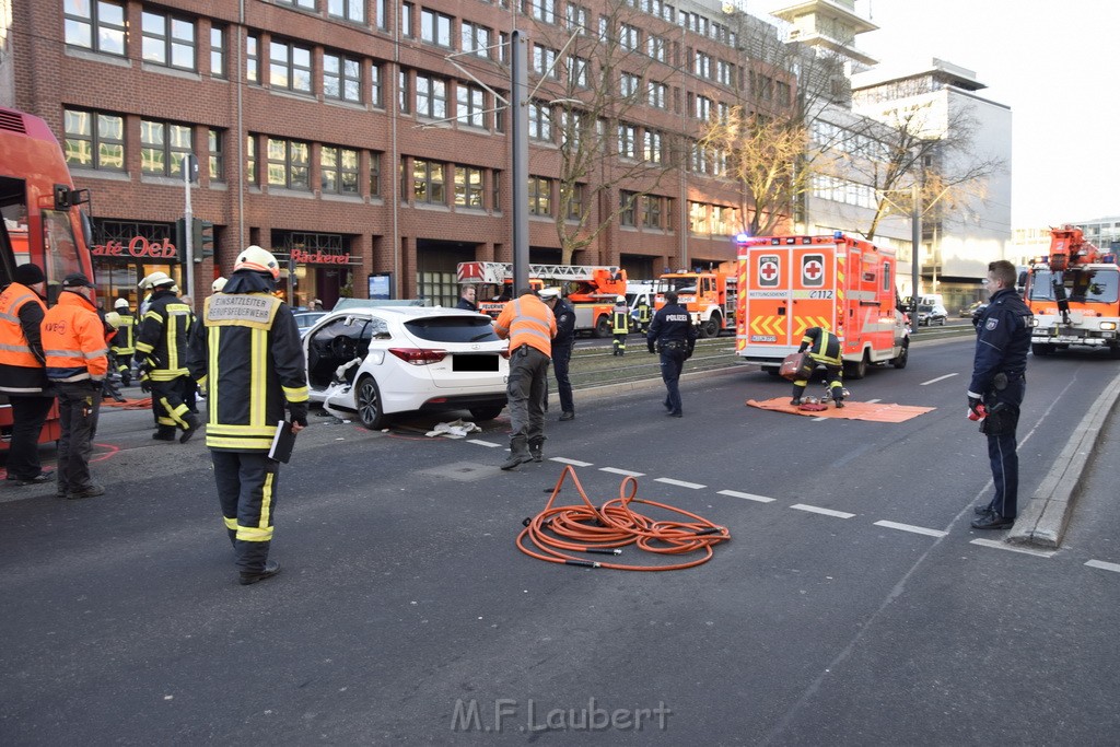 VU PKW Strab Koeln Mitte Pipinenstr Hohestr P067.JPG - Miklos Laubert